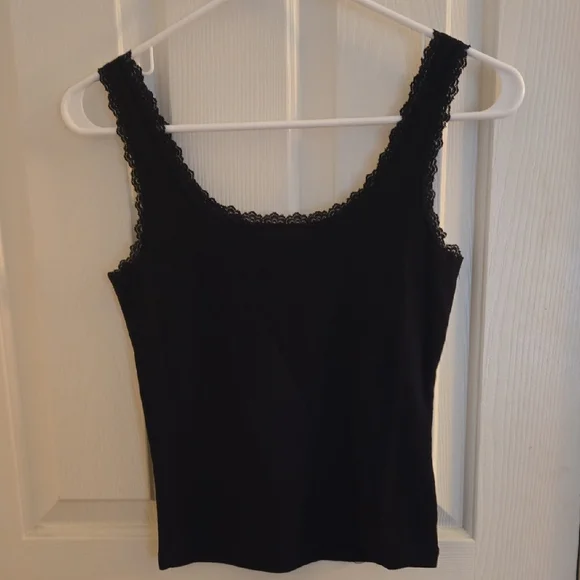 Tilly's Black Fitted Ruffled Tank Top - Picture 4 of 4